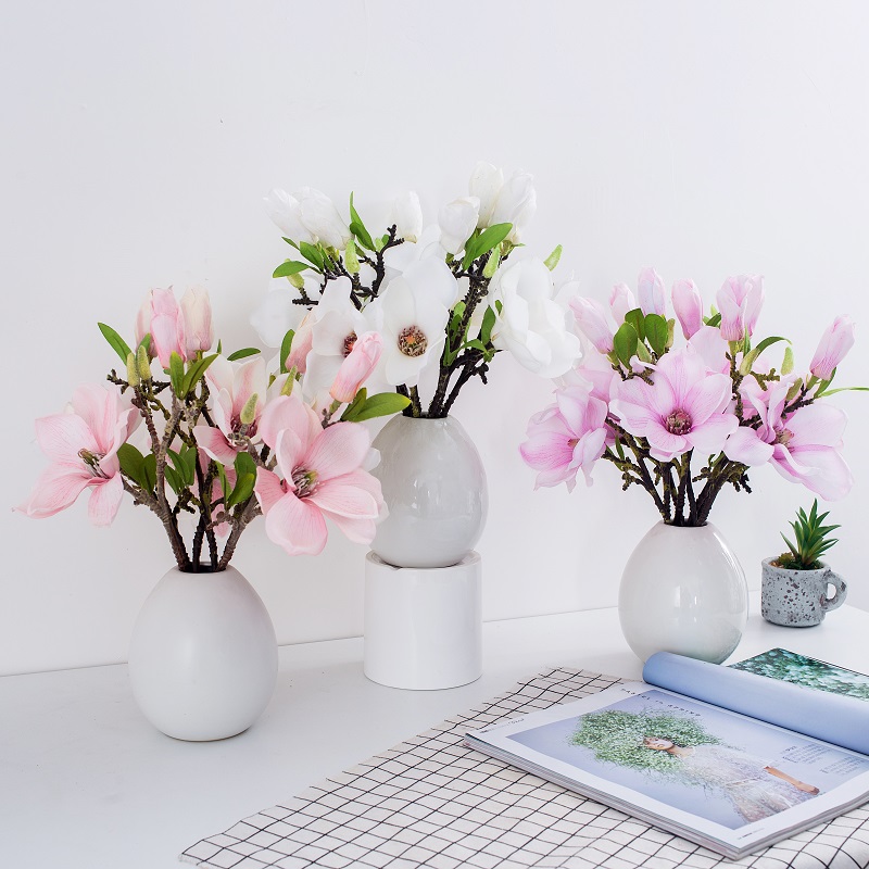 웨딩 테이블 장식에 대한 뜨거운 판매 단일 지점 인공 실크 꽃 인공 목련 꽃